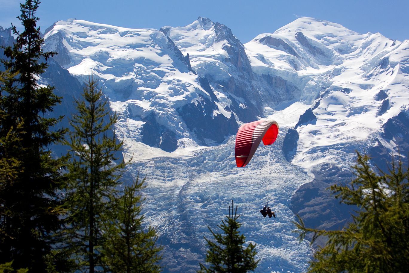 Tandem Paragliding in Chamonix Mont Blanc France